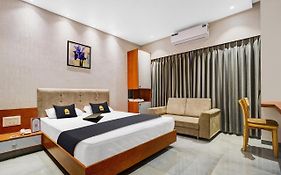 Townhouse Oak Hotel Vaibhav